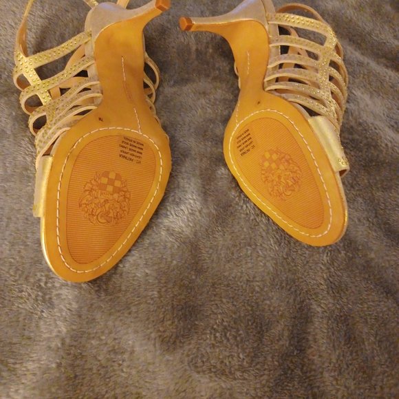 Vince Camutu  Gold Rhinestone Heels - Picture 6 of 6